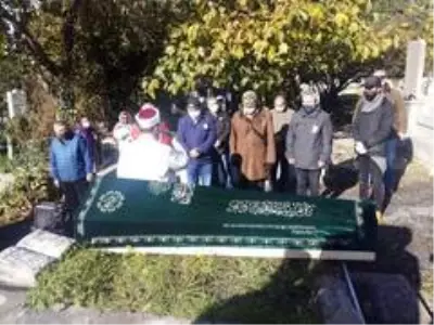 Usta oyuncu Devrim Parscan son yolculuğuna uğurlandı Usta oyuncu Devrim Parscan son yolculuğuna uğurlandı
