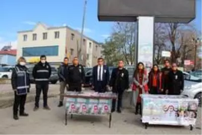 Varto'da 'Kadına Yönelik Şiddetle Mücadele' toplantısı Varto'da 'Kadına Yönelik Şiddetle Mücadele' toplantısı