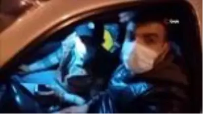 Son dakika haber | Yol kenarında yakılan lastik ateşi korkuttu Son dakika haber | Yol kenarında yakılan lastik ateşi korkuttu