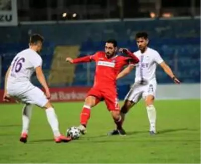 Ziraat Türkiye Kupası: Adana Demirspor: 2 Afyet Afyonspor: 1 (İlk yarı sonucu) Ziraat Türkiye Kupası: Adana Demirspor: 2 Afyet Afyonspor: 1 (İlk yarı sonucu)
