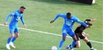 Bandırma: Bandırmaspor, sahasında Darıca Gençlerbirliği'ne 0-1 yenilerek kupaya veda etti Bandırma: Bandırmaspor, sahasında Darıca Gençlerbirliği'ne 0-1 yenilerek kupaya veda etti
