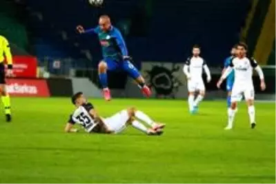 Ziraat Türkiye Kupası: Çaykur Rizespor: 6 Uşakspor: 0 (Maç sonucu) Ziraat Türkiye Kupası: Çaykur Rizespor: 6 Uşakspor: 0 (Maç sonucu)