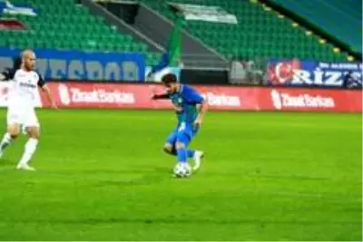 Ziraat Türkiye Kupası: Çaykur Rizespor: 6 Uşakspor: 0 (Maç sonucu) Ziraat Türkiye Kupası: Çaykur Rizespor: 6 Uşakspor: 0 (Maç sonucu)