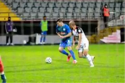 Ziraat Türkiye Kupası: Çaykur Rizespor: 6 Uşakspor: 0 (Maç sonucu) Ziraat Türkiye Kupası: Çaykur Rizespor: 6 Uşakspor: 0 (Maç sonucu)