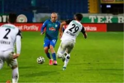 Ziraat Türkiye Kupası: Çaykur Rizespor: 6 Uşakspor: 0 (Maç sonucu) Ziraat Türkiye Kupası: Çaykur Rizespor: 6 Uşakspor: 0 (Maç sonucu)