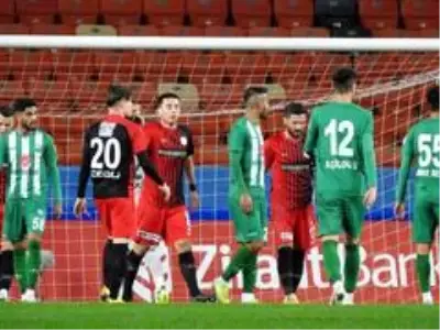 Ziraat Türkiye Kupası: Gaziantep FK: 3 Serik Belediyespor: 0 Ziraat Türkiye Kupası: Gaziantep FK: 3 Serik Belediyespor: 0