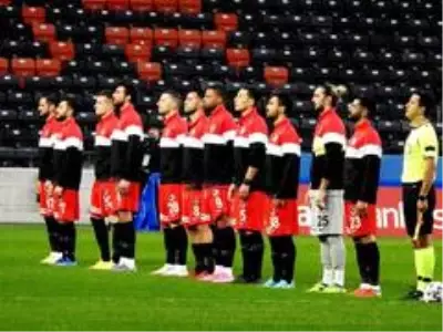 Ziraat Türkiye Kupası: Gaziantep FK: 3 Serik Belediyespor: 0 Ziraat Türkiye Kupası: Gaziantep FK: 3 Serik Belediyespor: 0