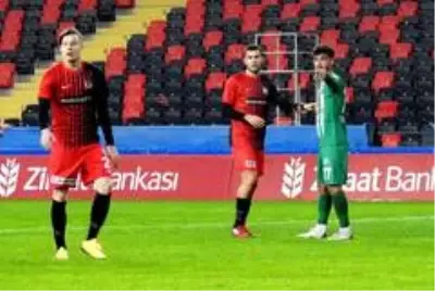 Ziraat Türkiye Kupası: Gaziantep FK: 3 Serik Belediyespor: 0 Ziraat Türkiye Kupası: Gaziantep FK: 3 Serik Belediyespor: 0