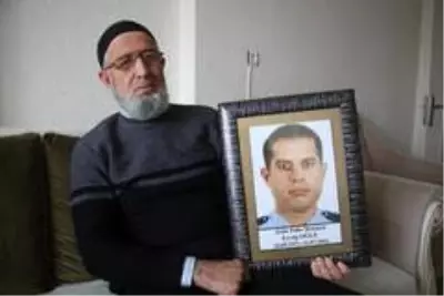15 Temmuz şehidinin babası: 'Cezaları alınca acımız biraz hafifledi' 15 Temmuz şehidinin babası: 'Cezaları alınca acımız biraz hafifledi'