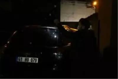 6 katlı binada sıkışan doğalgaz bomba gibi patladı 6 katlı binada sıkışan doğalgaz bomba gibi patladı