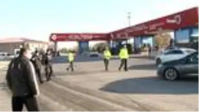 Son dakika gündem: Akıncı Üssü davası öncesinde Sincan'da güvenlik önlemleri üst düzeyde Son dakika gündem: Akıncı Üssü davası öncesinde Sincan'da güvenlik önlemleri üst düzeyde