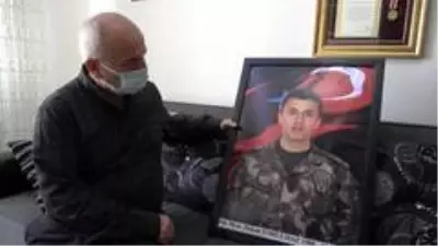 Akıncı Üssü davasındaki karara şehit babasından tepki: 'Bir defa bu şehit ailelerin yüreğinin soğuması için 'kısasa kısas' bunların cezası 'idam'... Akıncı Üssü davasındaki karara şehit babasından tepki: 'Bir defa bu şehit ailelerin yüreğinin soğuması için 'kısasa kısas' bunların cezası 'idam'...