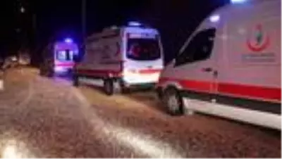 Anadolu Otoyolu'nda kamyon tıra çarptı: 1 yaralı Anadolu Otoyolu'nda kamyon tıra çarptı: 1 yaralı