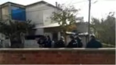 Annesini 20 yerinden bıçaklayarak öldürdü Annesini 20 yerinden bıçaklayarak öldürdü