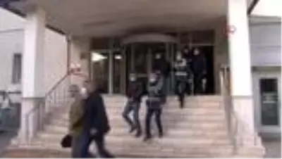 Son dakika haberi! Aranan şahıslara eş zamanlı operasyon: 17 gözaltı Son dakika haberi! Aranan şahıslara eş zamanlı operasyon: 17 gözaltı