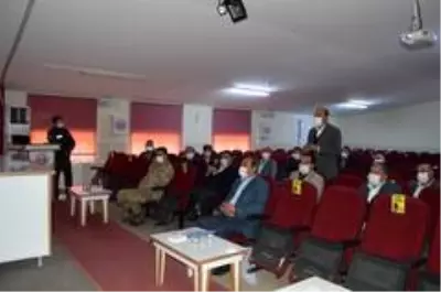 Besni ilçesinin trafik sorununa çözüm aranıyor Besni ilçesinin trafik sorununa çözüm aranıyor
