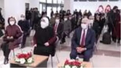 Binali Yıldırım: 'Aramıza nifak sokmaya çalışmak, kardeşliğimize zarar vermek isteyenlere asla ve asla geçit vermeyiz' Binali Yıldırım: 'Aramıza nifak sokmaya çalışmak, kardeşliğimize zarar vermek isteyenlere asla ve asla geçit vermeyiz'