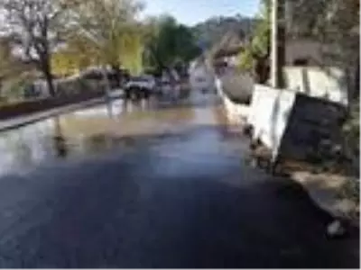 Bodrum'un bitmeyen çilesi; patlayan su boruları Bodrum'un bitmeyen çilesi; patlayan su boruları