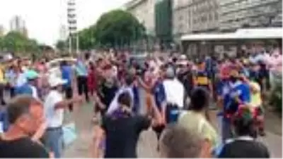 BUENOS AİRES - Arjantinli efsane futbolcu Maradona hayatını kaybetti BUENOS AİRES - Arjantinli efsane futbolcu Maradona hayatını kaybetti