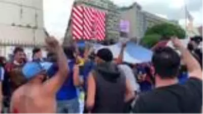 BUENOS AİRES - Maradona'yı tezahüratlarla andılar BUENOS AİRES - Maradona'yı tezahüratlarla andılar