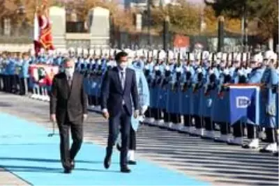 Katar Emiri Şeyh Temim Bin Hamad Al Sani, Cumhurbaşkanı Recep Tayyip Erdoğan ile Cumhurbaşkanlığı Millet Kütüphanesini ziyaret etti. Katar Emiri Şeyh Temim Bin Hamad Al Sani, Cumhurbaşkanı Recep Tayyip Erdoğan ile Cumhurbaşkanlığı Millet Kütüphanesini ziyaret etti.