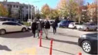 Son dakika haberleri... DEAŞ'ın İngilizce listesindeki sözde askerleri Afyon'da yakalandı Son dakika haberleri... DEAŞ'ın İngilizce listesindeki sözde askerleri Afyon'da yakalandı