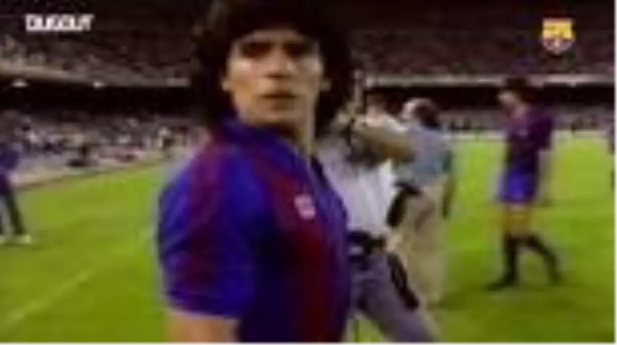 Diego Maradona'nın Barcelona Formasıyla Yaptığı Etkileyici Driplingler