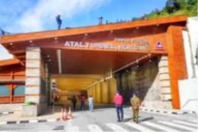 Dünyanın En Uzun Tünelinde Türk İmzası Dünyanın En Uzun Tünelinde Türk İmzası