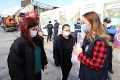 Son dakika haber | Düzce'de Kadın Polisler Kadınlara KADES'i Anlattı Son dakika haber | Düzce'de Kadın Polisler Kadınlara KADES'i Anlattı