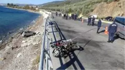 Son dakika haberleri | Motosiklet ile çarpışan otomobil 5 metre yükseklikten sahile uçtu: 1 ölü Son dakika haberleri | Motosiklet ile çarpışan otomobil 5 metre yükseklikten sahile uçtu: 1 ölü