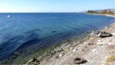 Son dakika haberleri | Motosiklet ile çarpışan otomobil 5 metre yükseklikten sahile uçtu: 1 ölü Son dakika haberleri | Motosiklet ile çarpışan otomobil 5 metre yükseklikten sahile uçtu: 1 ölü