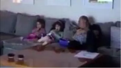 Fatih Terim torunlarıyla video paylaştı: 67 yaşında marşmelov denedim Fatih Terim torunlarıyla video paylaştı: 67 yaşında marşmelov denedim