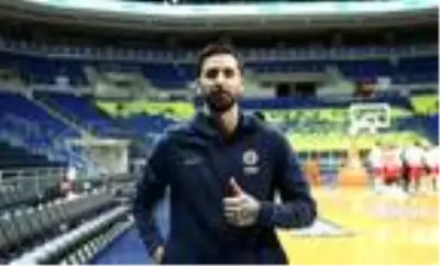 Fenerbahçe'nin yeni transferi sakatlandı! Fenerbahçe'nin yeni transferi sakatlandı!