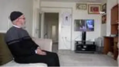 15 Temmuz şehidinin babası: 'Cezaları alınca acımız biraz hafifledi' 15 Temmuz şehidinin babası: 'Cezaları alınca acımız biraz hafifledi'