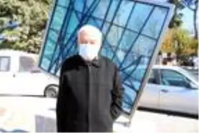 Foçalılar, eski taşların daha sık ve uygun dolgu malzemesiyle yeniden döşenmesini istiyor Foçalılar, eski taşların daha sık ve uygun dolgu malzemesiyle yeniden döşenmesini istiyor