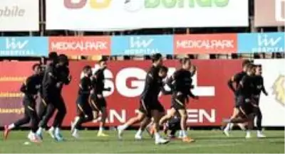 Galatasaray taktik çalıştı Galatasaray taktik çalıştı