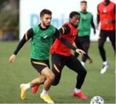 Galatasaray taktik çalıştı Galatasaray taktik çalıştı