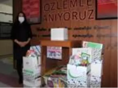 Gönül öğretmenden köy okullarına kütüphane Gönül öğretmenden köy okullarına kütüphane