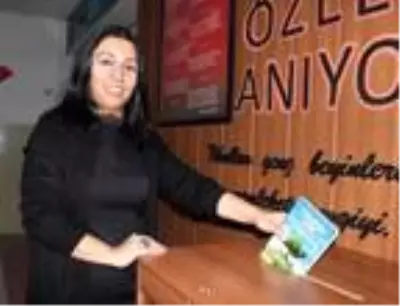 Gönül öğretmenden köy okullarına kütüphane Gönül öğretmenden köy okullarına kütüphane