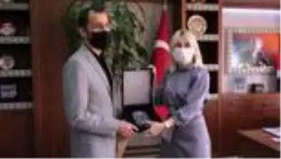 Görev yeri Antalya'dan Dağlık Karabağ'a yardıma giden Azerbaycanlı doktor yaşadıklarını anlattı Görev yeri Antalya'dan Dağlık Karabağ'a yardıma giden Azerbaycanlı doktor yaşadıklarını anlattı