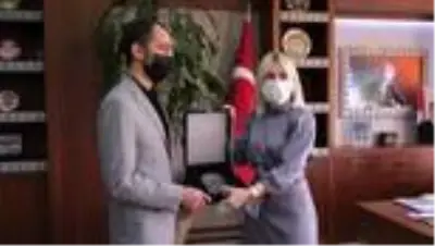 Görev yeri Antalya'dan Dağlık Karabağ'a yardıma giden Azerbaycanlı doktor yaşadıklarını anlattı Görev yeri Antalya'dan Dağlık Karabağ'a yardıma giden Azerbaycanlı doktor yaşadıklarını anlattı