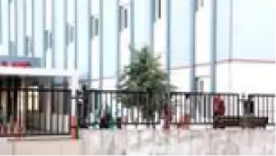 Hastanenin çatı katında çıkan yangın büyümeden söndürüldü Hastanenin çatı katında çıkan yangın büyümeden söndürüldü