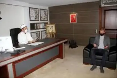 İngiliz 'Sam' Müslüman 'Sami' oldu İngiliz 'Sam' Müslüman 'Sami' oldu