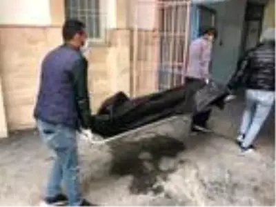 İran sınırında 3 kaçak göçmen donarak öldü