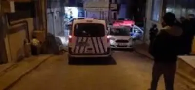 İzmir'deki 'küfür' cinayetinin zanlısı tutuklandı İzmir'deki 'küfür' cinayetinin zanlısı tutuklandı