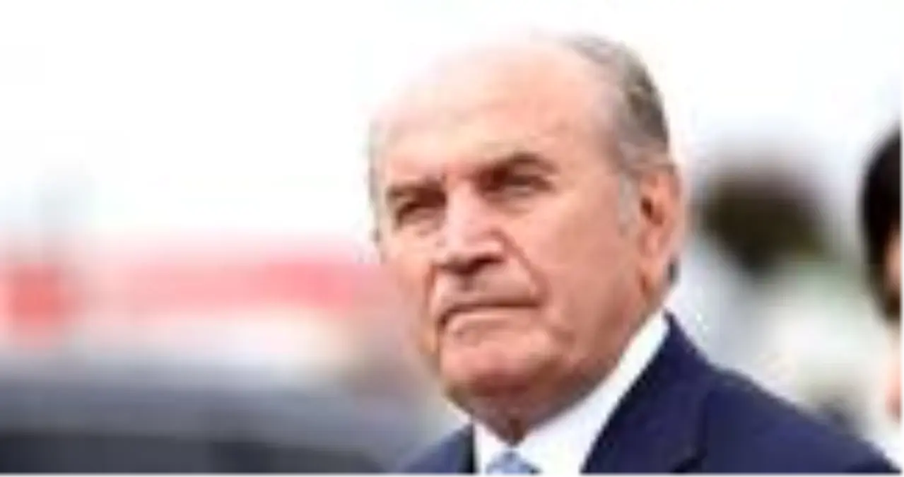 Kadir Topbaş kimdir? Kadir Topbaş koronavirüs mü oldu? Kadir Topbaş kaç yaşında? Nerelidir? Ne iş yapıyor?
