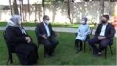 KAHRAMANMARAŞ - 41 yıldır aynı yastığa baş koyan çiftler, 41 günlük evlilere mutluluğun sırrını anlatıyor KAHRAMANMARAŞ - 41 yıldır aynı yastığa baş koyan çiftler, 41 günlük evlilere mutluluğun sırrını anlatıyor