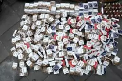 Kahramanmaraş'ta 2 milyon liralık kaçak tütün ve makaron ele geçirildi Kahramanmaraş'ta 2 milyon liralık kaçak tütün ve makaron ele geçirildi
