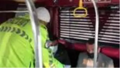 Karantinada olması gereken kişi halk otobüsünde yakalandı Karantinada olması gereken kişi halk otobüsünde yakalandı