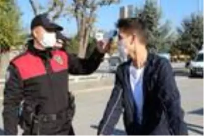 Karantinada olması gerekirken, maskesiz yakalandı Karantinada olması gerekirken, maskesiz yakalandı